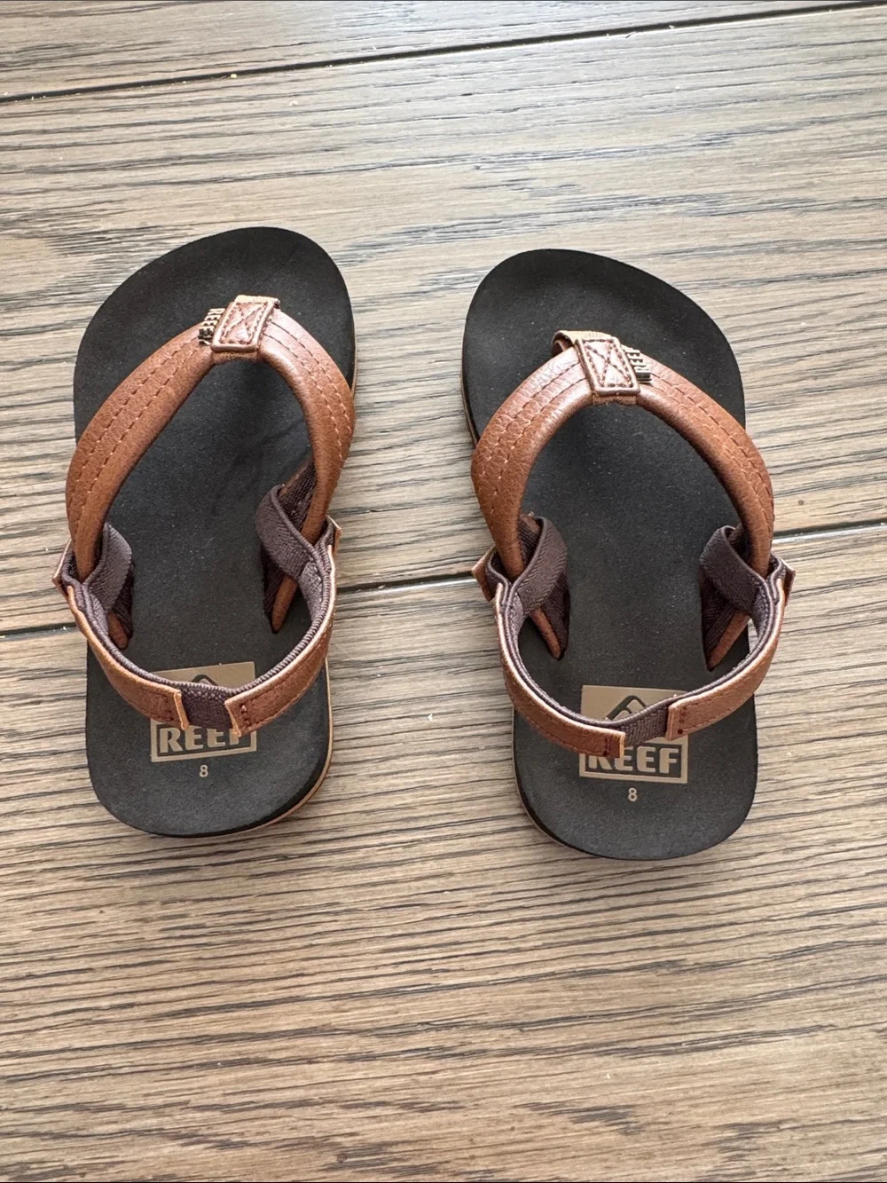 *WORN ONCE* Toddler Reef Little Ahi Sandals